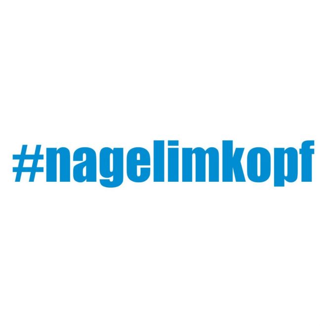 Aufkleber #nagelimkopf, 8cm, Blau